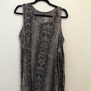 Maurices cold shoulder long sleeve top